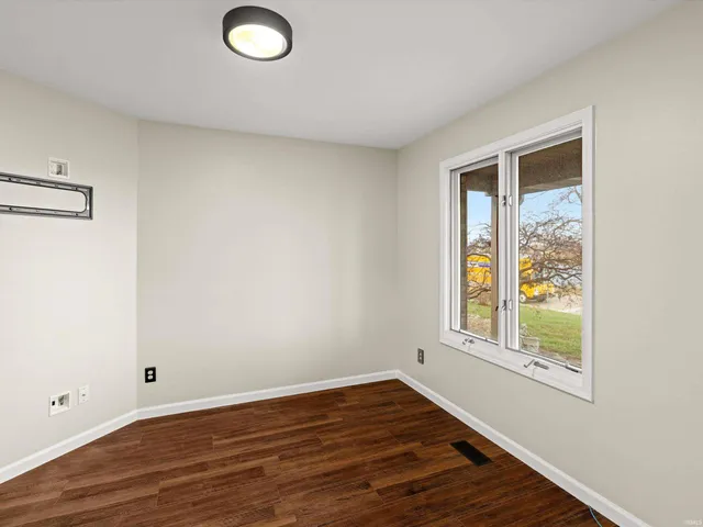 $395,000 | 2677 Briarcliff Drive, Newburgh, IN 47630