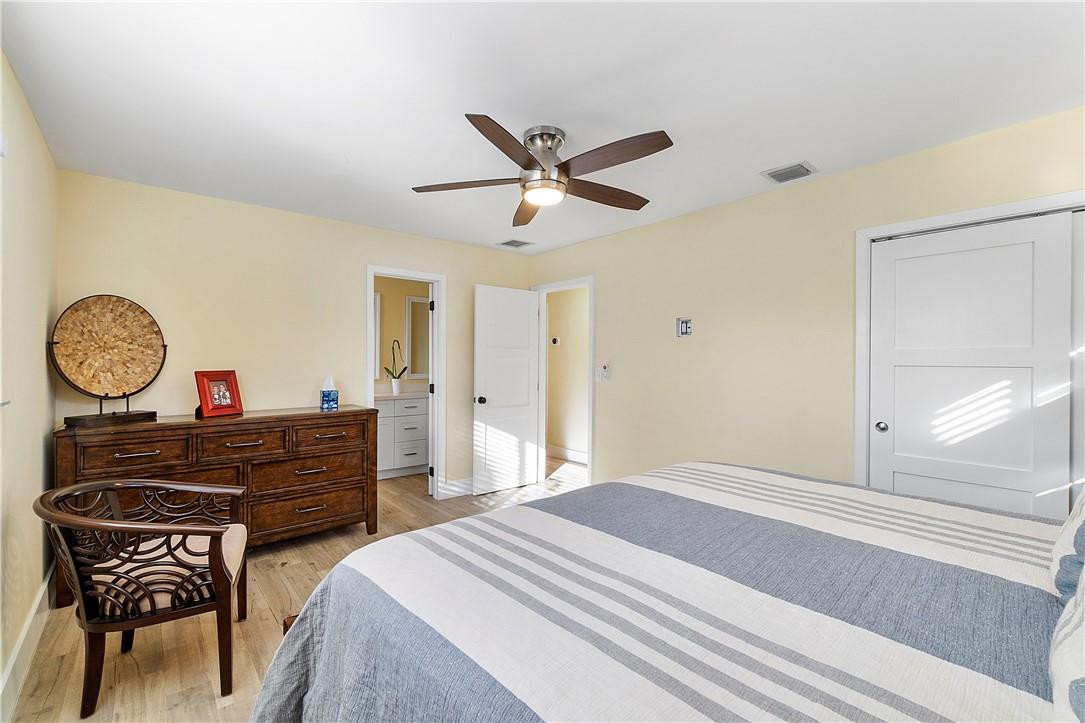 5111 Northeast 27th Terrace Lighthouse Point, FL 33064 - Photo 15 of 40 Photo 15