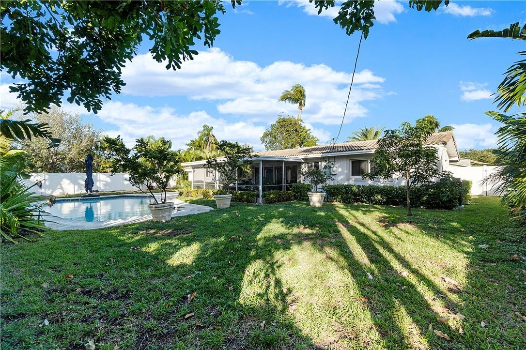 5111 Northeast 27th Terrace Lighthouse Point, FL 33064 - Photo 28 of 40 Photo 28