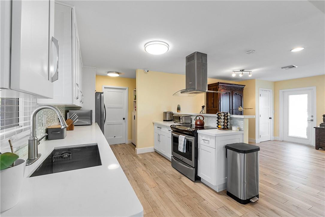 5111 Northeast 27th Terrace Lighthouse Point, FL 33064 - Photo 5 of 40 Photo 5