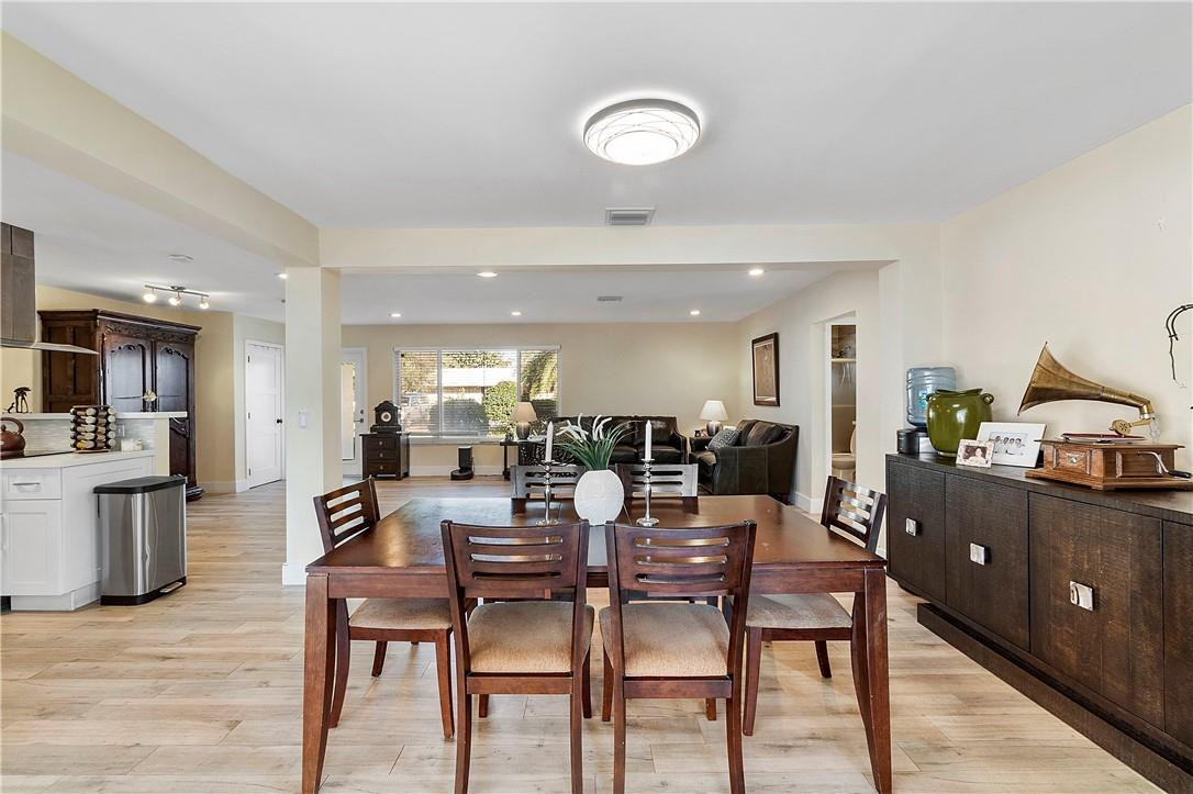 5111 Northeast 27th Terrace Lighthouse Point, FL 33064 - Photo 10 of 40 Photo 10