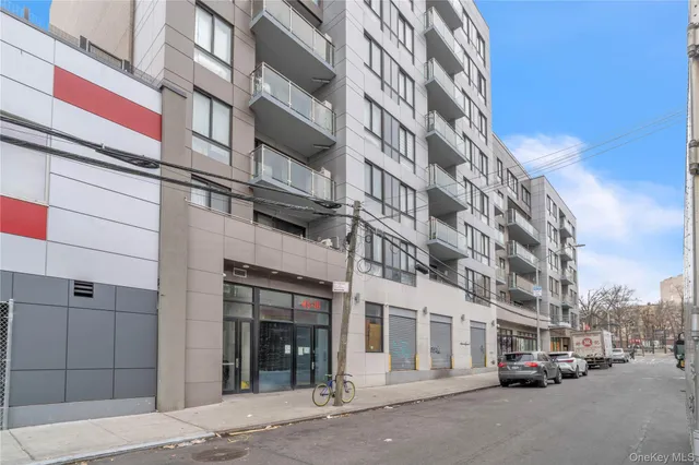 $749,000 | 45-16 83rd Street, Unit E8F | Elmhurst