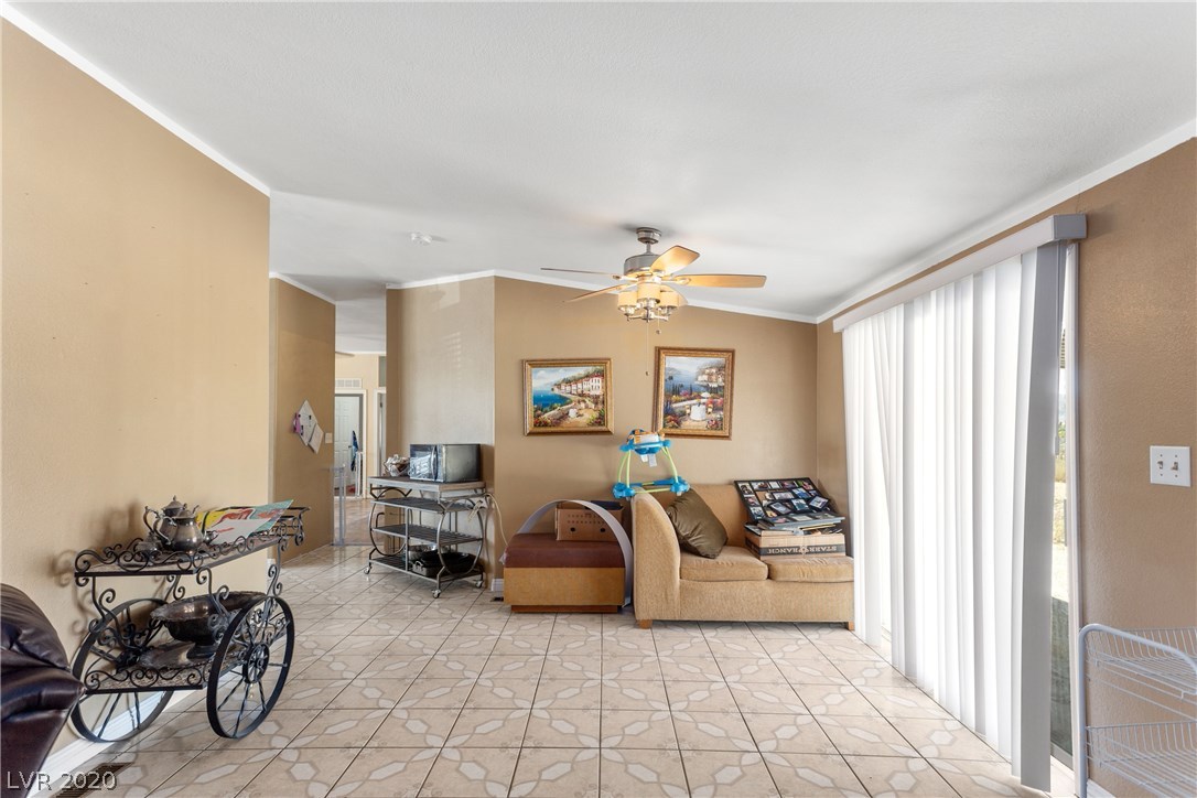 2950 Retread Road Pahrump, NV 89048 - Photo 12 of 45 Gallery Image 12