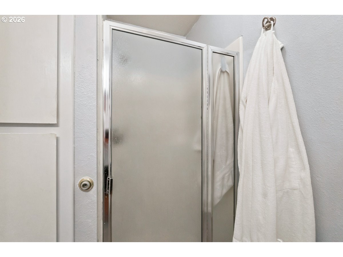 7134 Southwest Murray Boulevard Beaverton, OR 97008 - Photo 25 of 38