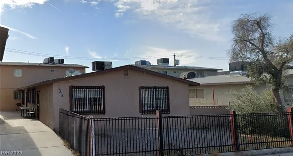 $995 | 505 Mckellar Circle, Unit 1, Las Vegas, NV 89119