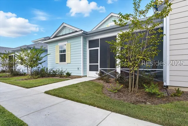 $2,700 | 215 Tropics Avenue, Hardeeville, SC 29927