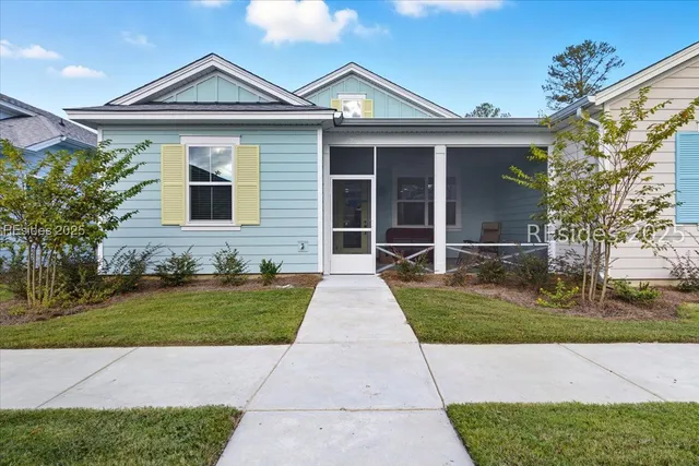 $2,700 | 215 Tropics Avenue, Hardeeville, SC 29927