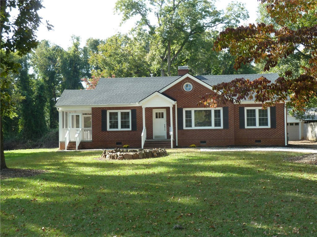 103 Northampton Road Seneca, SC 29672 - Photo 1 of 3