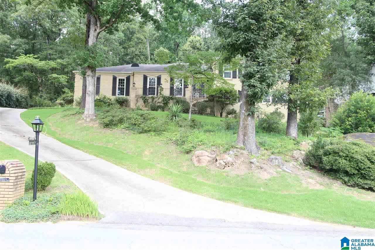 1636 Moss Rock Road Birmingham, AL 35226 - Photo 2 of 31