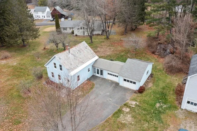 $374,900 | 22 Old Turnpike Road, Northfield, MA 01360
