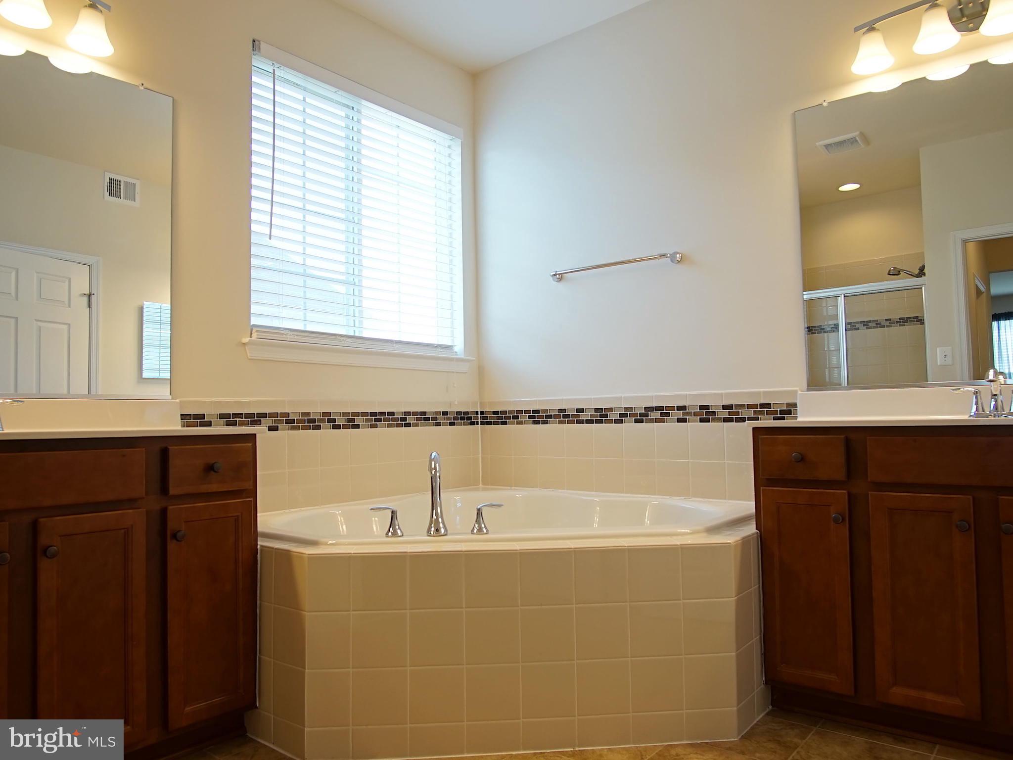 168 Sparkling Brook Road Ranson, WV 25438 - Photo 15 of 27