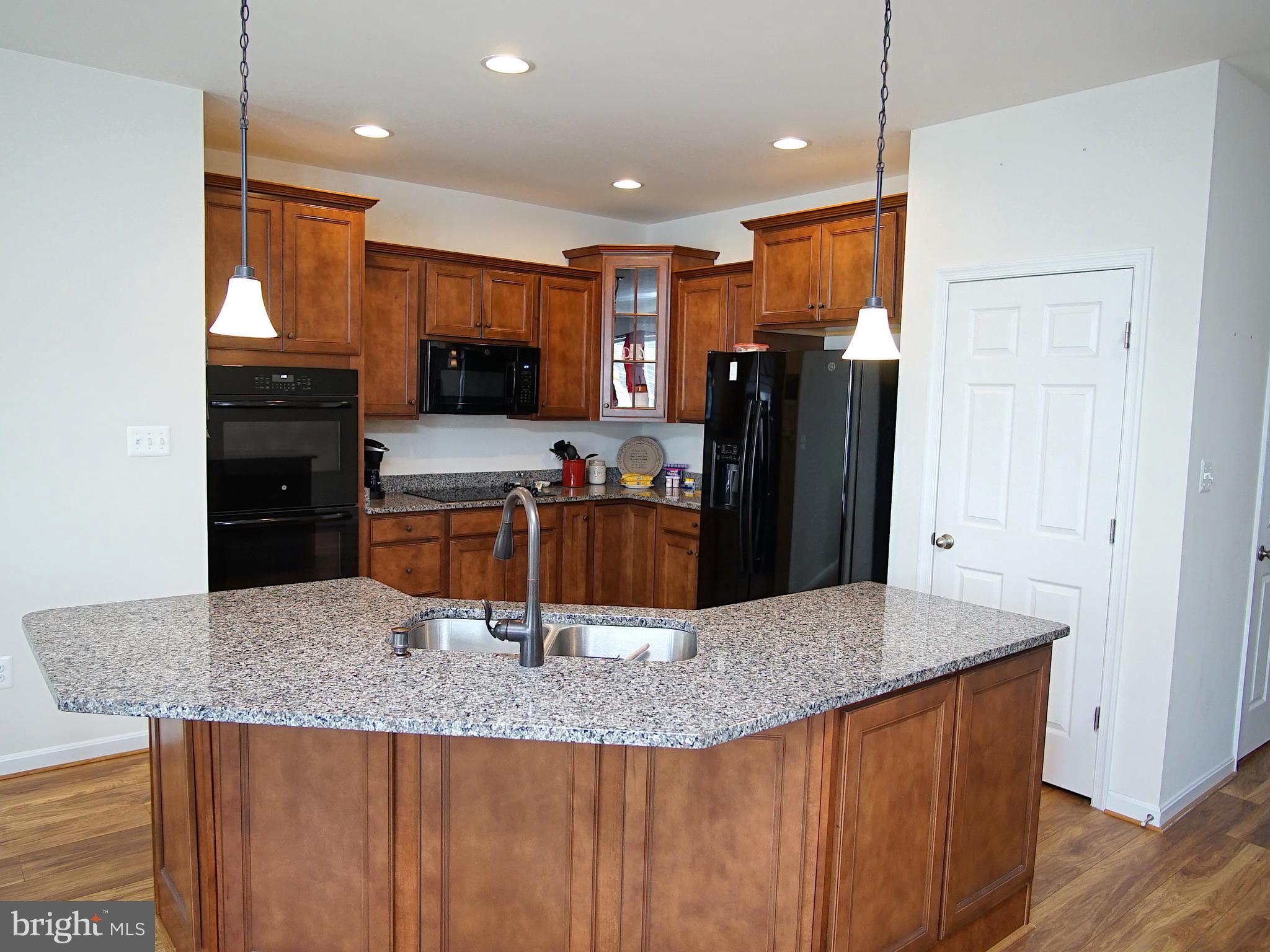 168 Sparkling Brook Road Ranson, WV 25438 - Photo 8 of 27