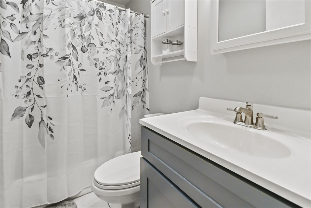 176 Maple Avenue, Unit 428 Rutland, MA 01543 - Photo 15 of 17 Gallery Image 15
