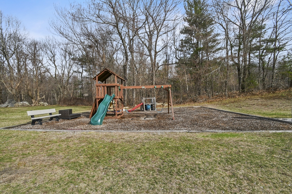 176 Maple Avenue, Unit 428 Rutland, MA 01543 - Photo 17 of 17 Gallery Image 17