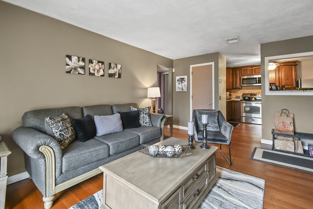176 Maple Avenue, Unit 428 Rutland, MA 01543 - Photo 4 of 17 Gallery Image 4