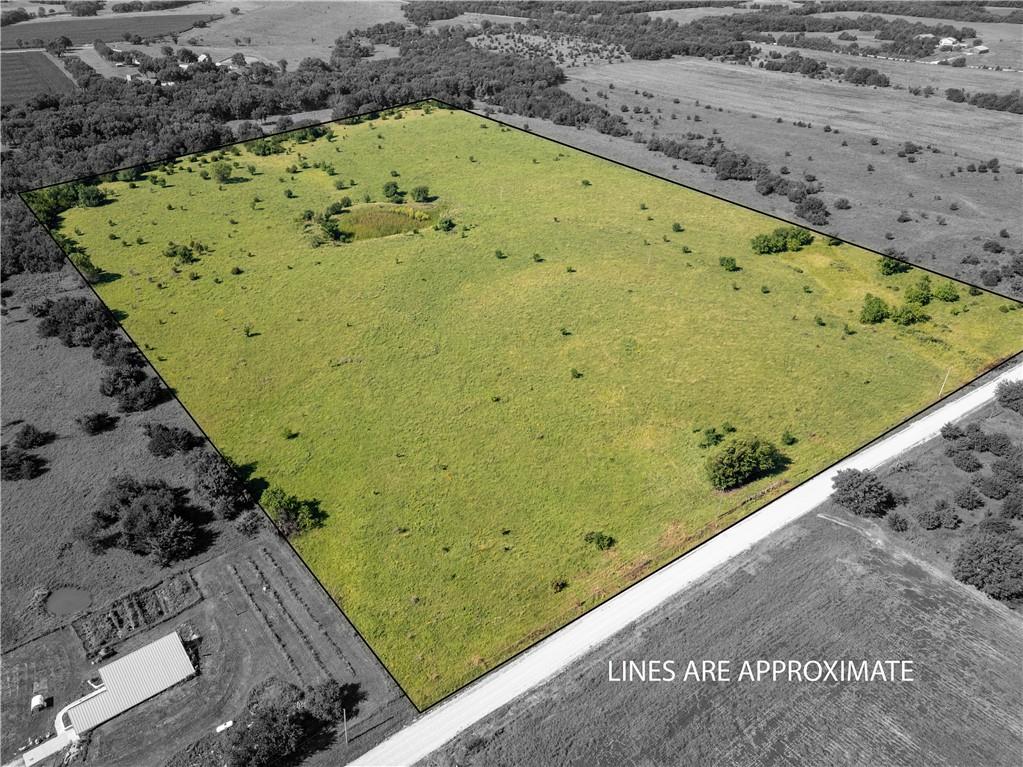 134 Haskell Road Pomona, KS 66076 - Photo 1 of 38