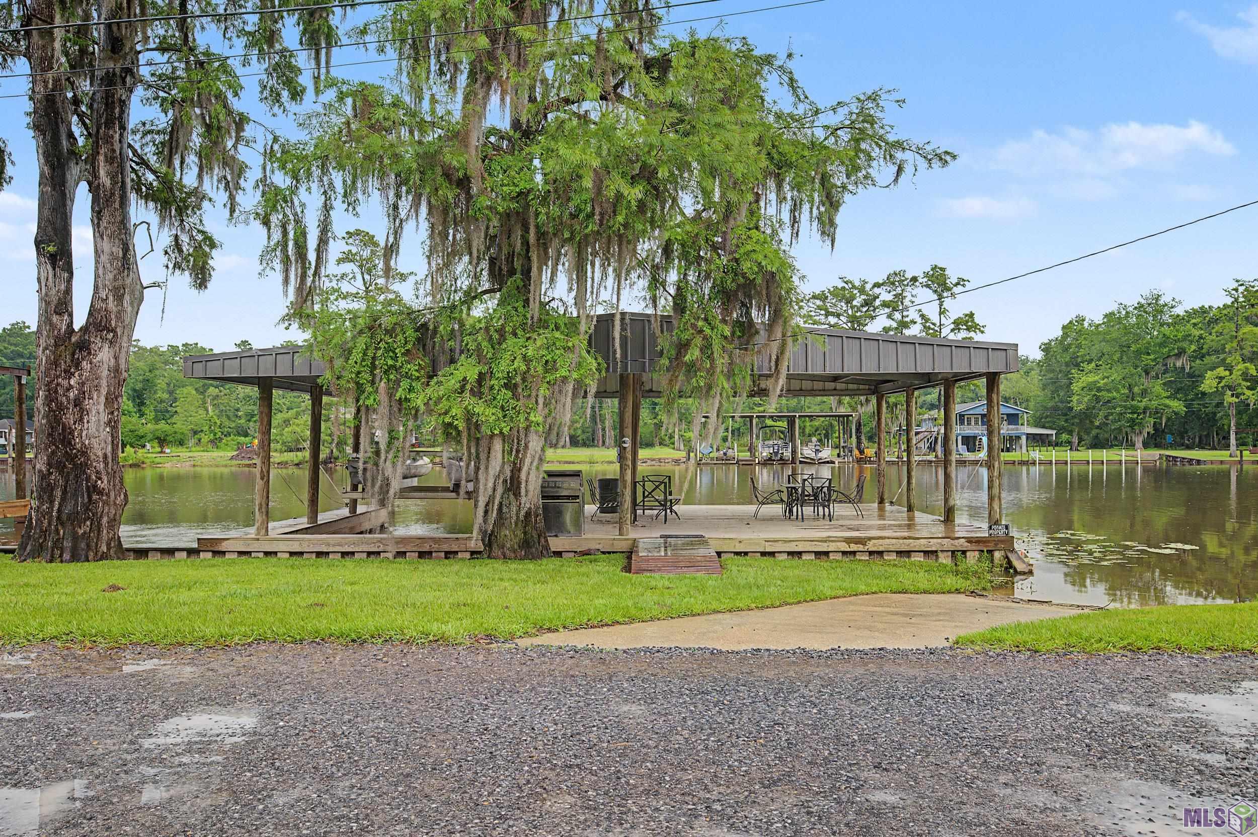18586 River Bend Road Maurepas, LA 70449 - Photo 1 of 25