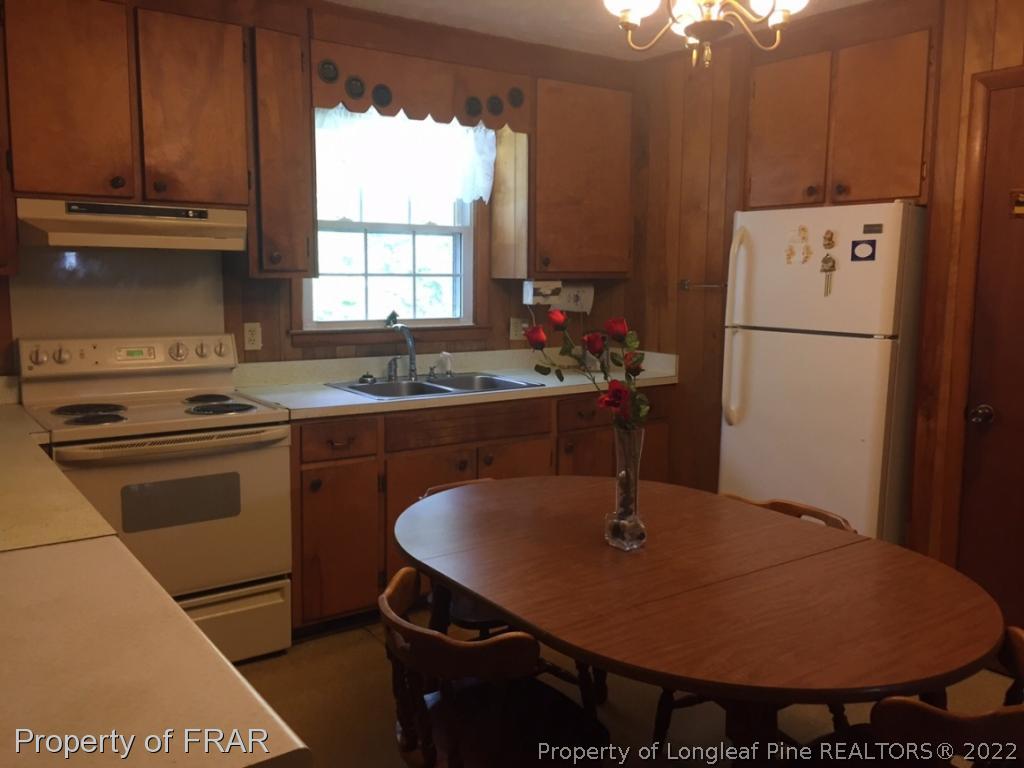 212 Friendship Road Lumberton, NC 28358 - Photo 11 of 23 Gallery Image 11