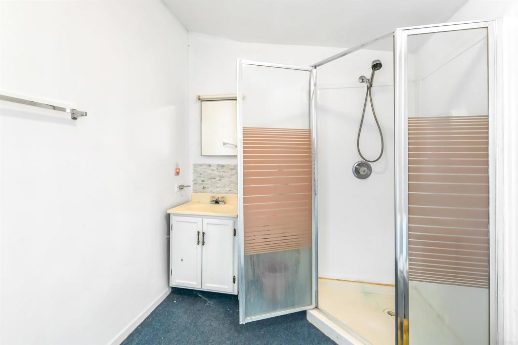 28721 Lebanon Road Pine Valley, CA 91962 - Photo 33 of 48 a bathroom with a shower and a sink