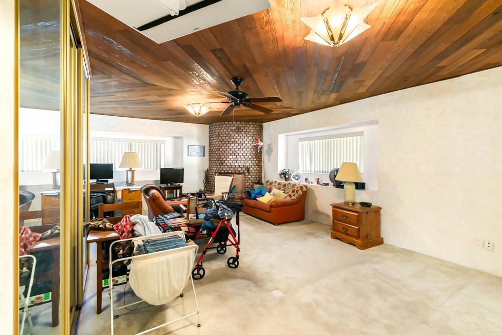 28721 Lebanon Road Pine Valley, CA 91962 - Photo 35 of 48 a view of a room with gym equipment