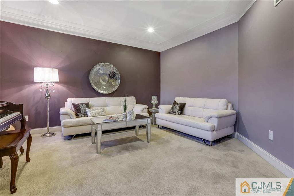 27 Rouser Way Hillsborough, NJ 08844 - Photo 14 of 29 Gallery Image 14
