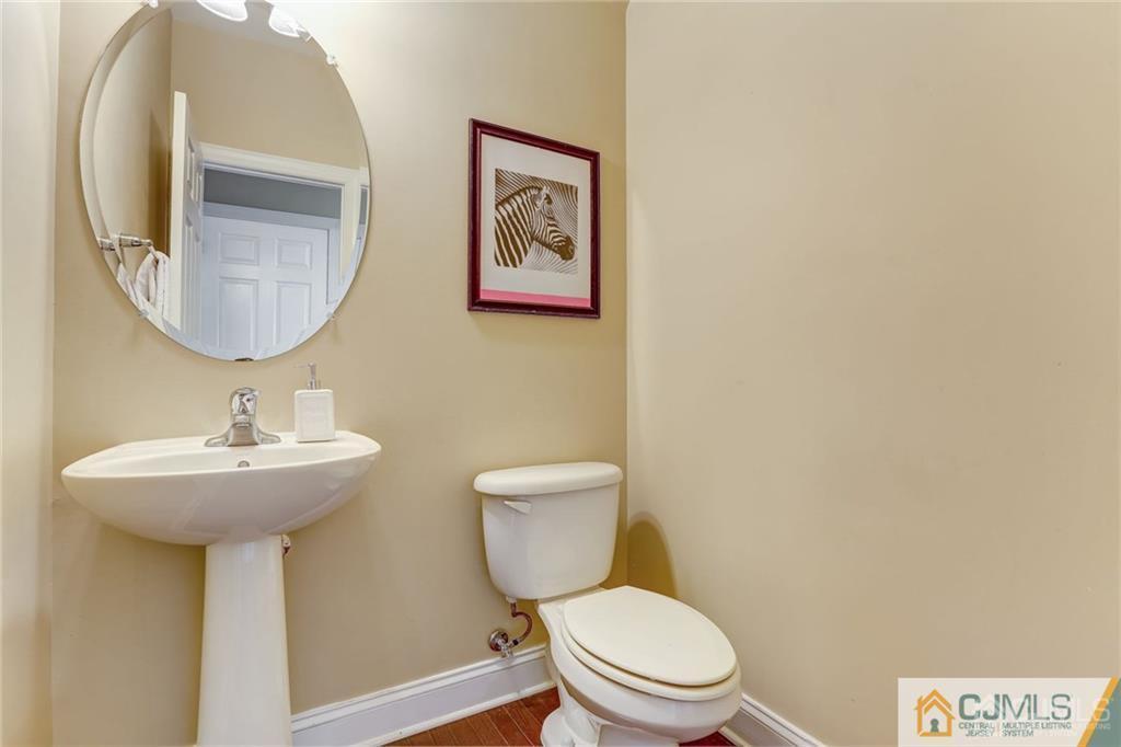 27 Rouser Way Hillsborough, NJ 08844 - Photo 17 of 29 Gallery Image 17