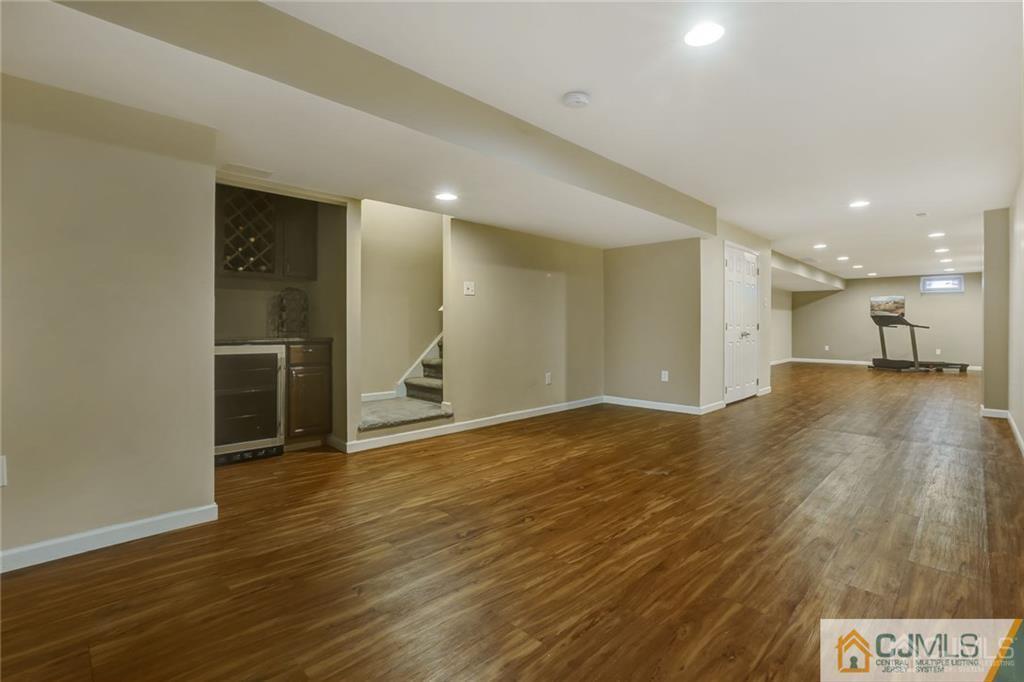 27 Rouser Way Hillsborough, NJ 08844 - Photo 20 of 29 Gallery Image 20