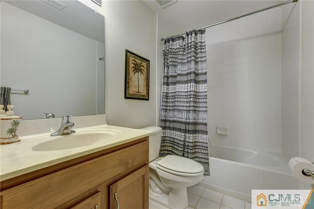 27 Rouser Way Hillsborough, NJ 08844 - Photo 21 of 29 Gallery Image 21