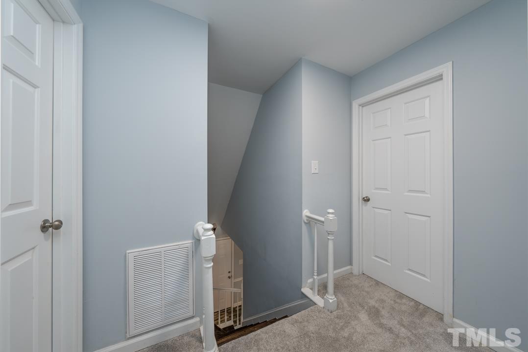 507 Valley Drive Durham, NC 27704 - Photo 20 of 29 a view of room