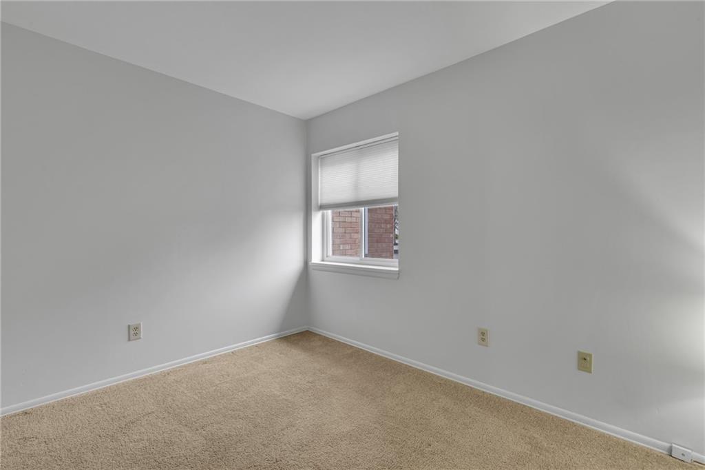 61 Darlington Road, Unit A18 Beaver Falls, PA 15010 - Photo 14 of 16 Second Bedroom