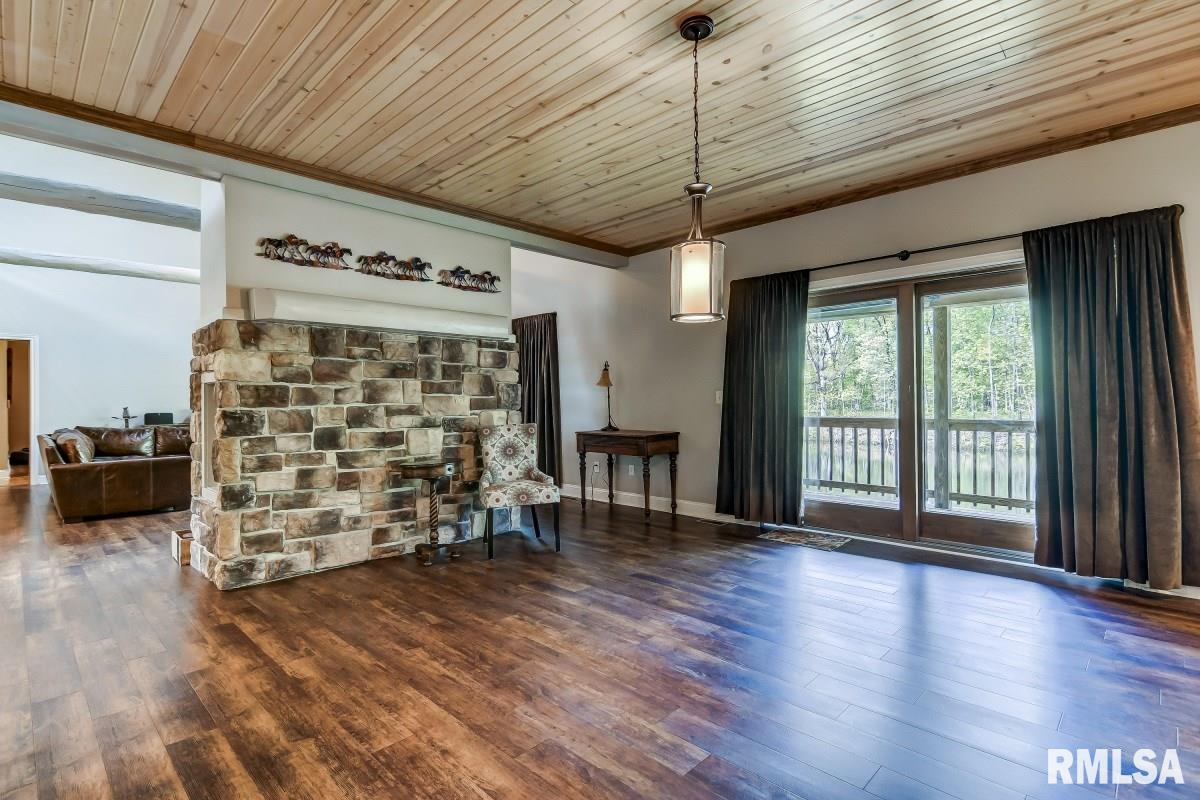2971 Green Valley Road Springfield, IL 62707 - Photo 8 of 50