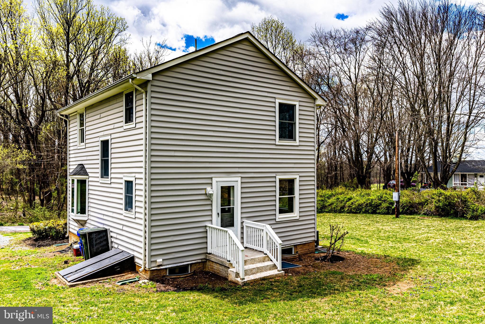 18610 Jerusalem Church Road Poolesville, MD 20837 - Photo 26 of 28 View from the back