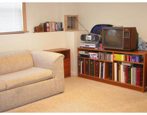 10 Radcliffe Road Beverly, MA 01915 - Photo 9 of 19