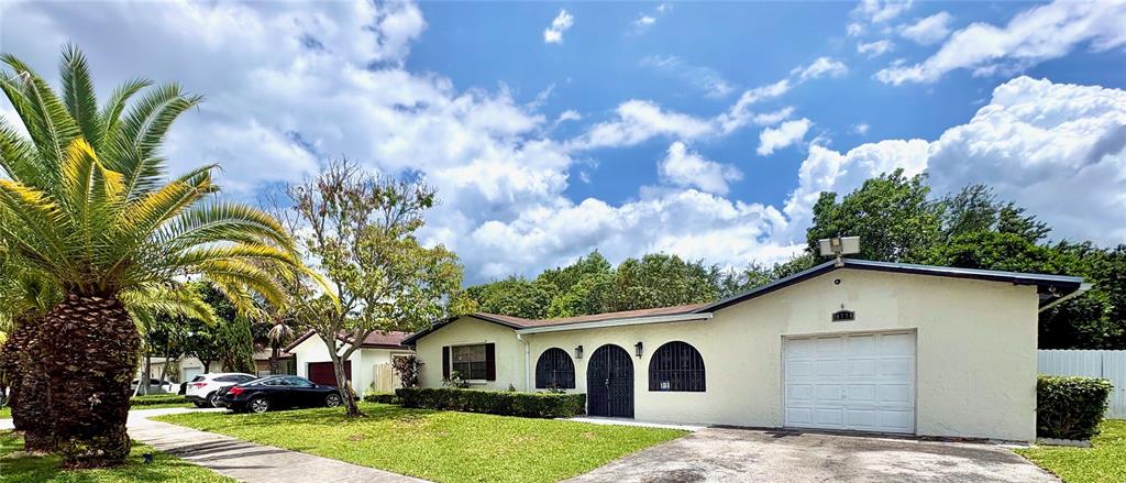10774 Southwest 175th Terrace Miami, FL 33157 - Photo 3 of 55