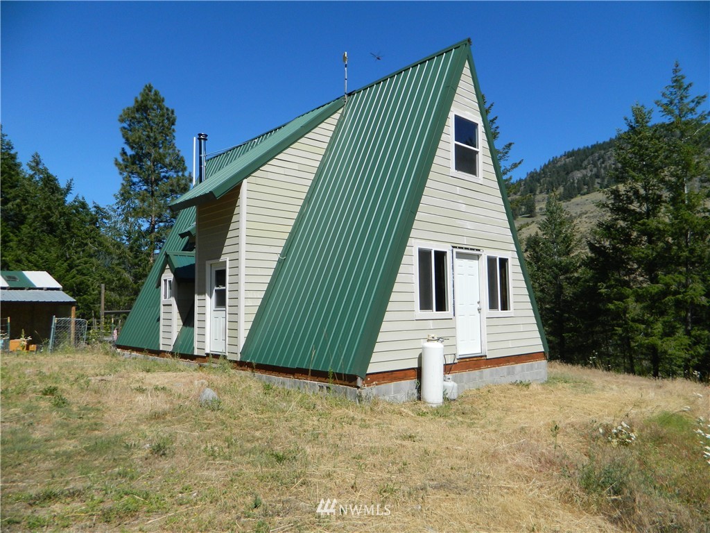 25 Gold Hill Road Loomis, WA 98827 - Photo 2 of 28 Gallery Image 2