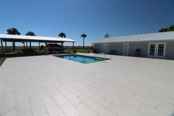 $585,000 | 7175 Northwest 82nd Court, Okeechobee, FL 34972