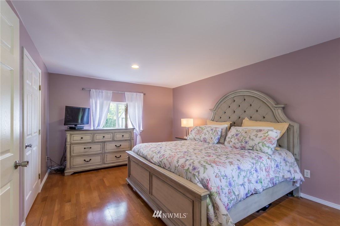2907 Northeast 8th Place Renton, WA 98056 - Photo 16 of 16