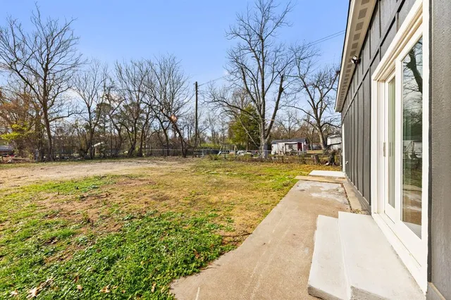 $205,000 | 1279 Bonham Street, Paris, TX 75460