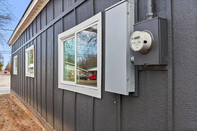 $205,000 | 1279 Bonham Street, Paris, TX 75460