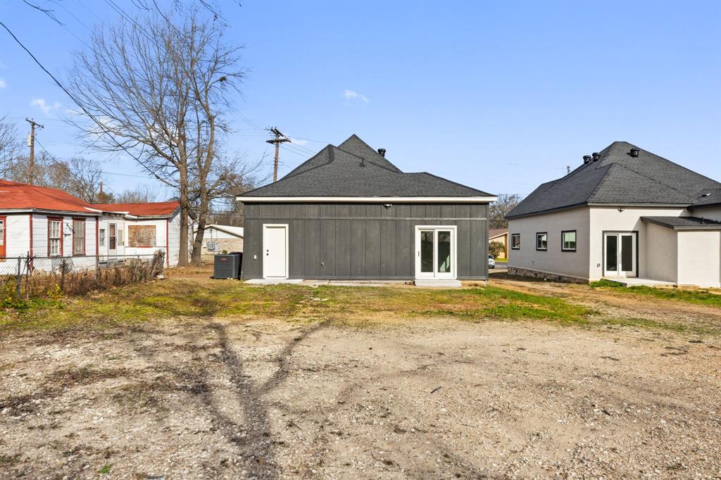 1279 Bonham Street Paris, TX 75460 - Photo 28 of 30