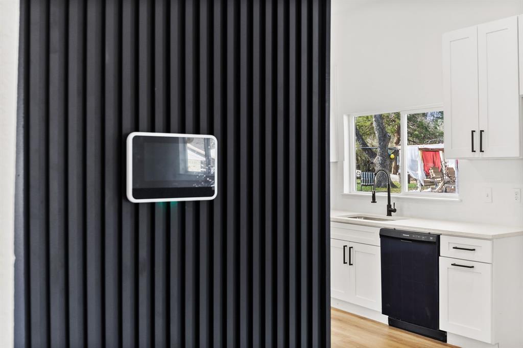 1279 Bonham Street Paris, TX 75460 - Photo 9 of 30