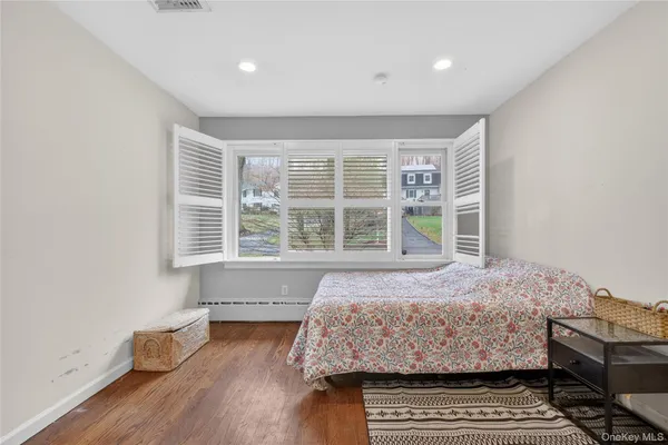 $774,999 | 43 Woodbine Drive, Mahopac, NY 10541