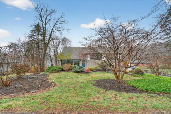 $774,999 | 43 Woodbine Drive, Mahopac, NY 10541