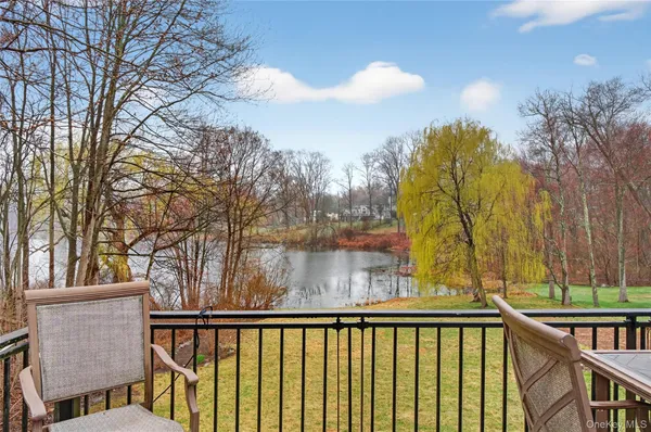 $774,999 | 43 Woodbine Drive, Mahopac, NY 10541