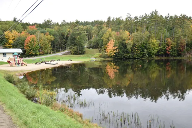 $75,000 | 84 Vernon Avenue, Unit ALSO LOTS # 103 AND 104 ON OAK CIRCLE, Haverhill, NH 03785