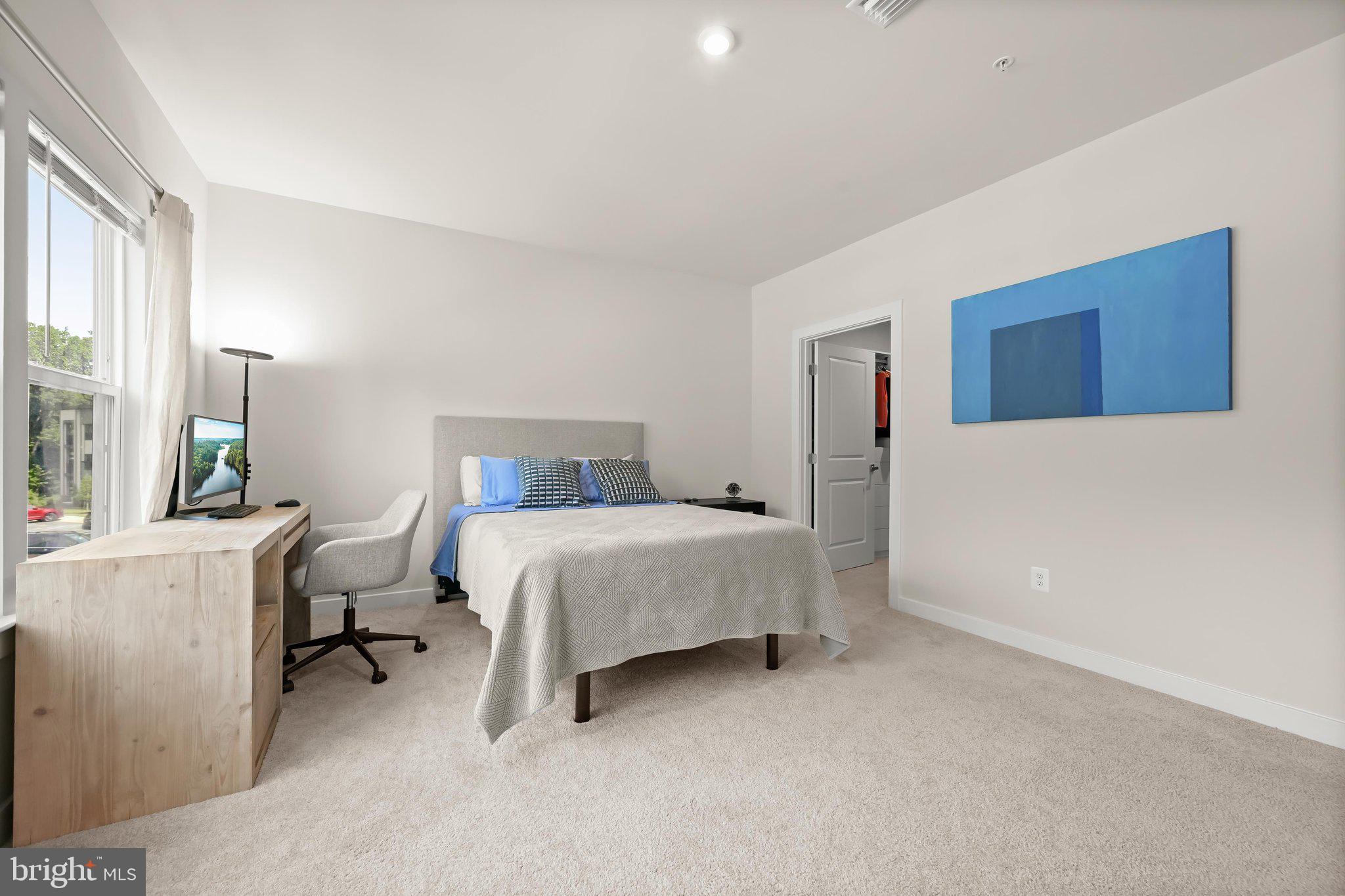 10401 Resort Road, Unit L Ellicott City, MD 21042 - Photo 17 of 31 Primary bedroom suite