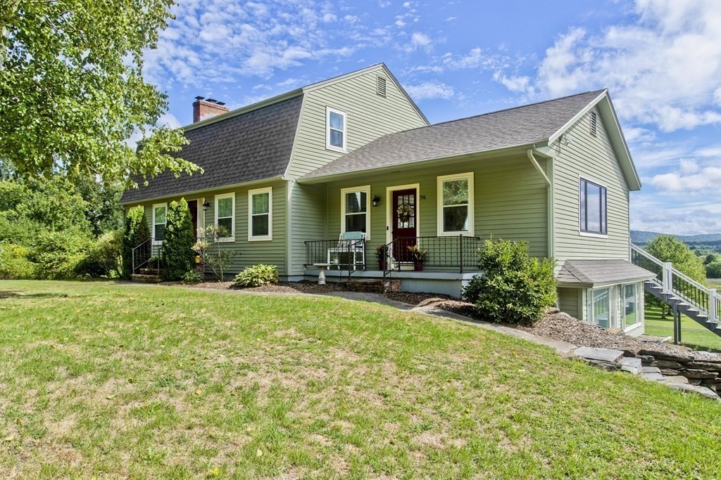 916 South East Street Amherst, MA 01002 - Photo 2 of 42