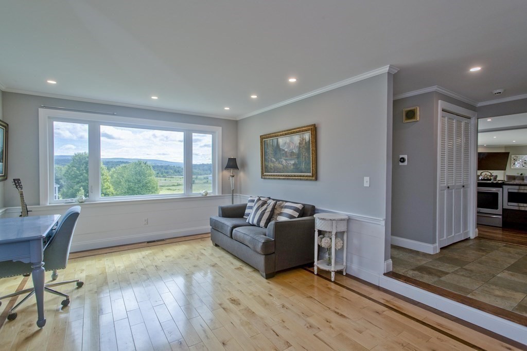 916 South East Street Amherst, MA 01002 - Photo 22 of 42