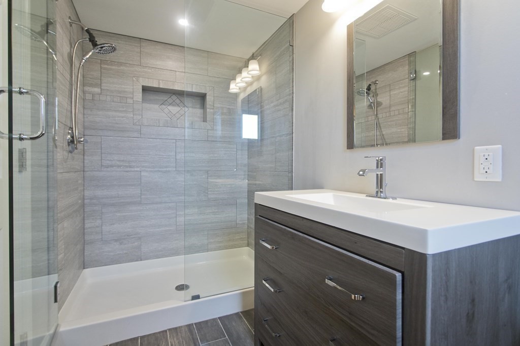 916 South East Street Amherst, MA 01002 - Photo 40 of 42
