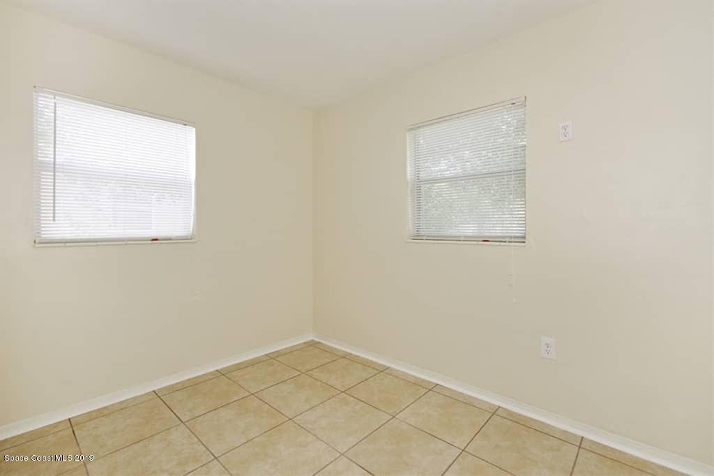 2146 Nottingham Road Melbourne, FL 32935 - Photo 8 of 11 ISiffdm2hp96xx1000000000